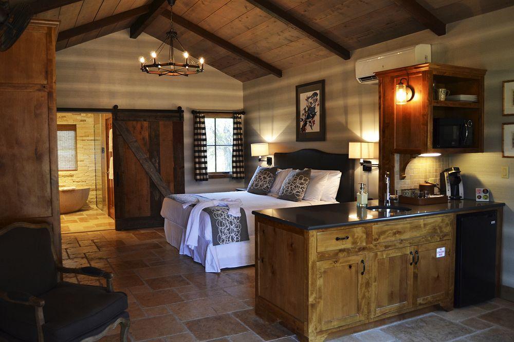 Camp Lucy Hotel Dripping Springs Kültér fotó