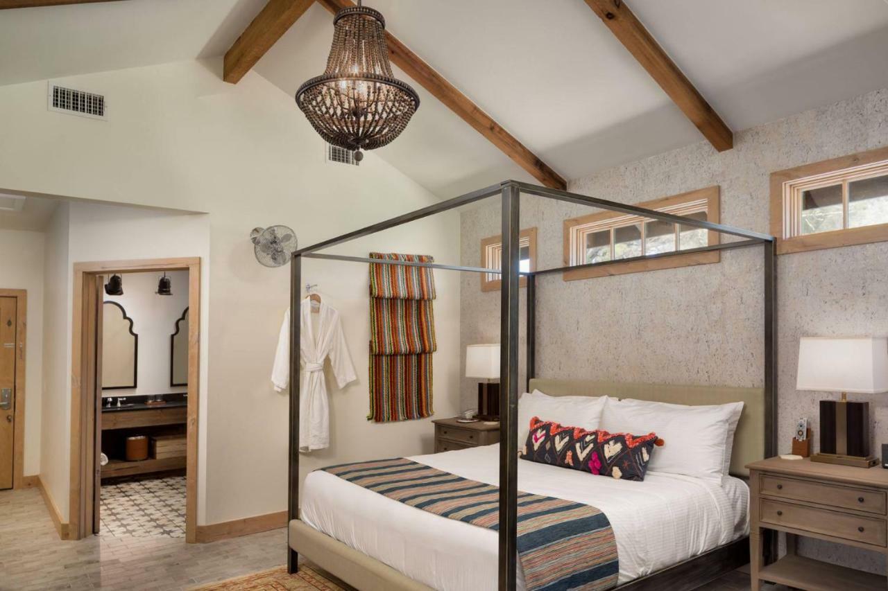 Camp Lucy Hotel Dripping Springs Kültér fotó